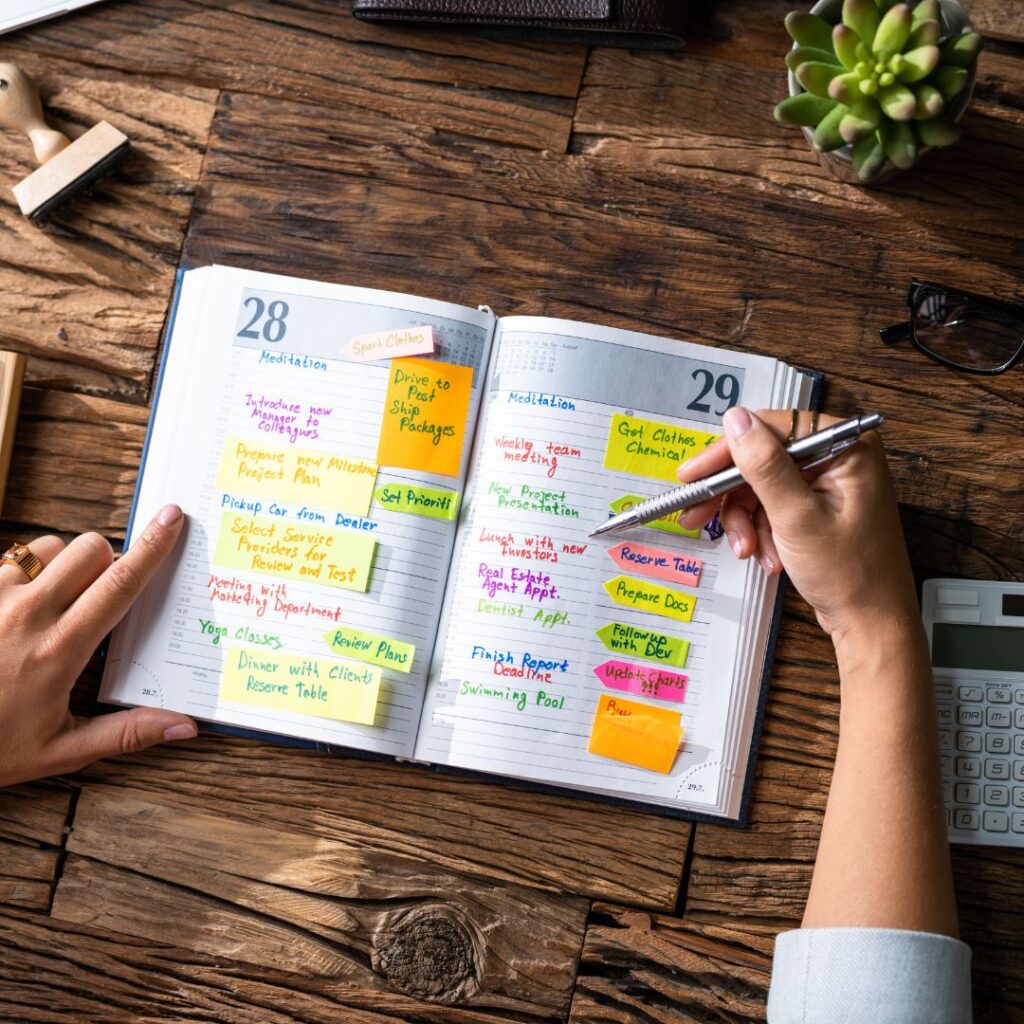 Calendar with notes